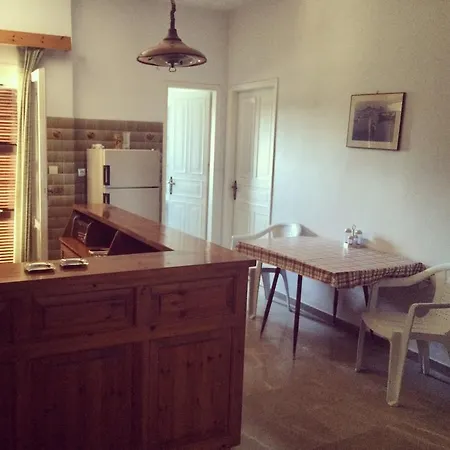 Emely Apartment Gouvia